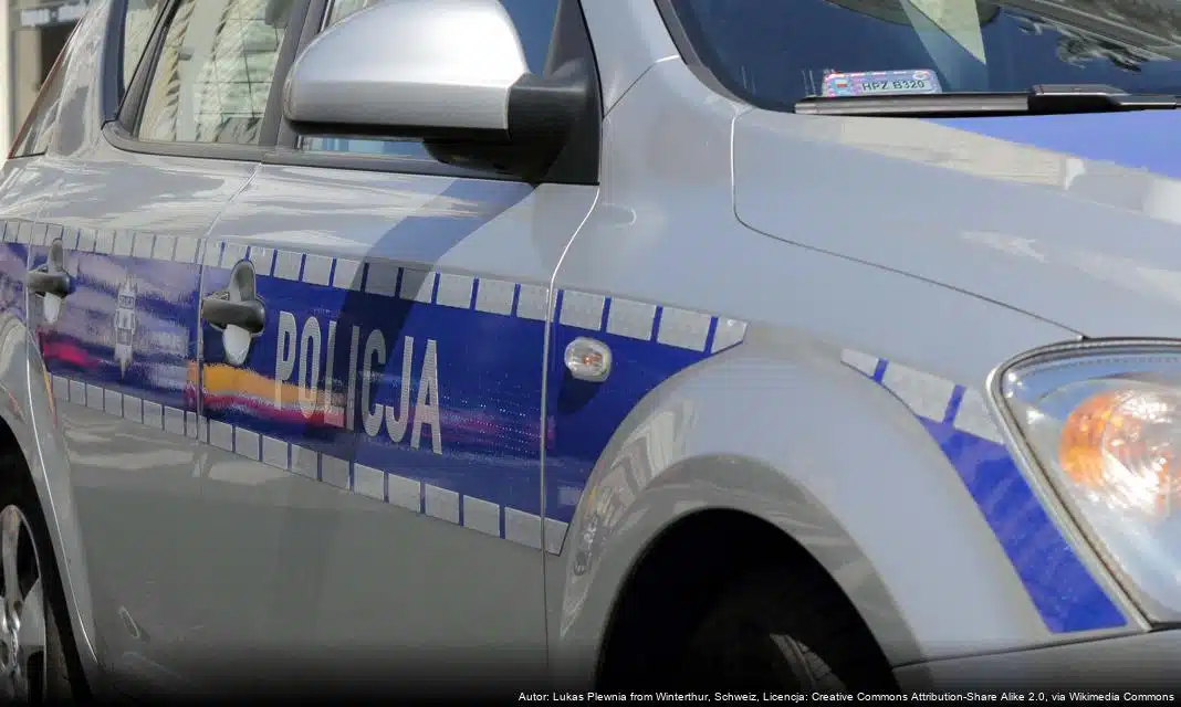 Oszust zatrzymany podczas wyłudzenia pieniędzy od seniorki w Poznaniu